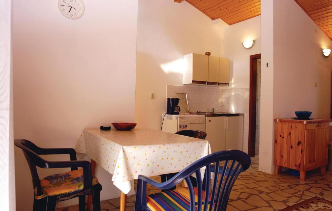 Nice Apartment In Pula With Wifi Extérieur photo